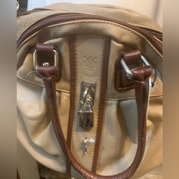 NWT Florence Leather Company Italian leather bag. - Picture 9 of 15